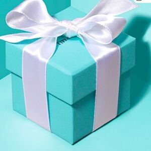 BONUS BOX OF 8! OLD NAVY Coral Paisley Boho Blouse ~ Cold Shoulder~ Tank Top ~ S